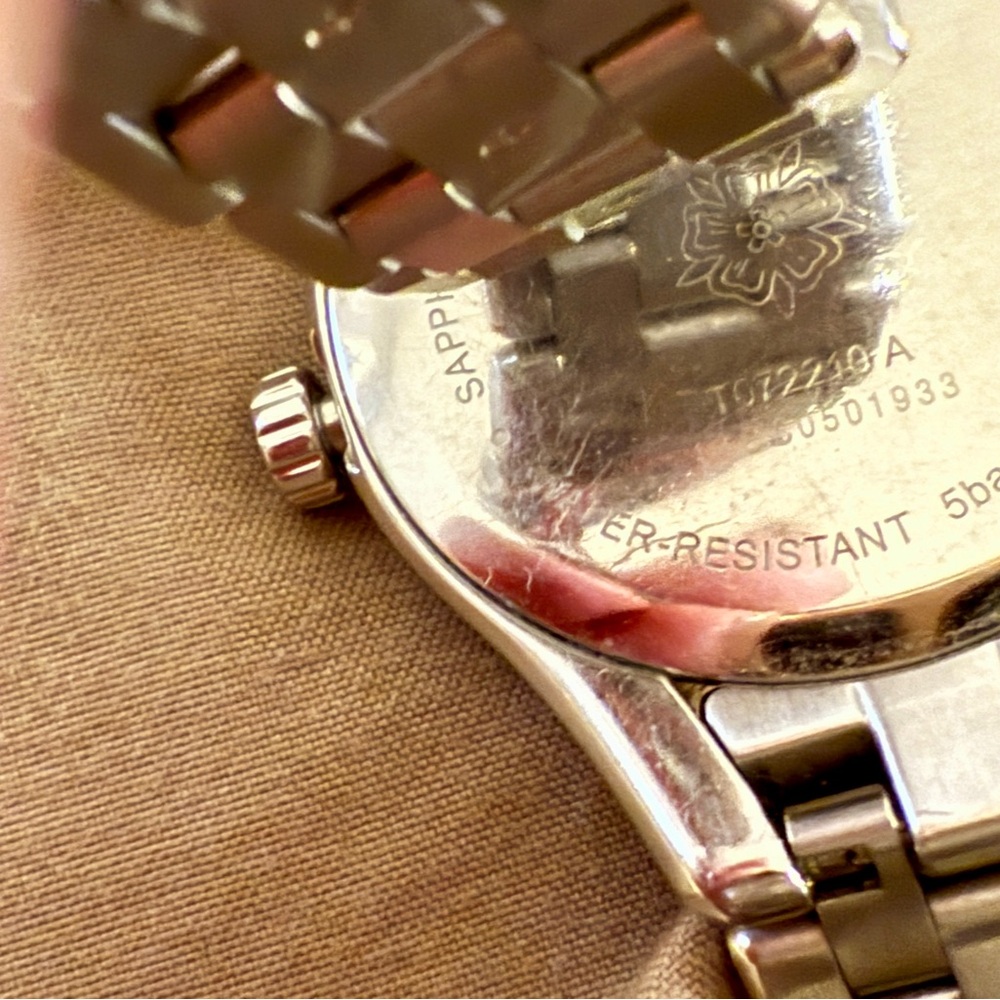 Women’sTissot stainless steel mother of pearl Watch - Picture 15 of 15